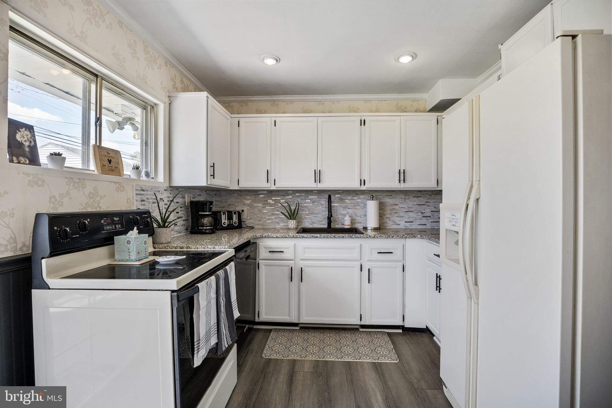 48 Mayflower Road Levittown, PA 19056 - Photo 13 of 30 Gallery Image 13