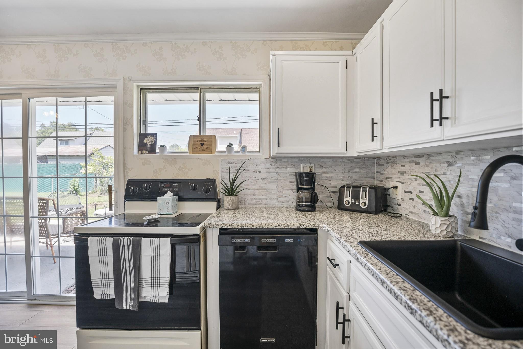 48 Mayflower Road Levittown, PA 19056 - Photo 14 of 30 Gallery Image 14