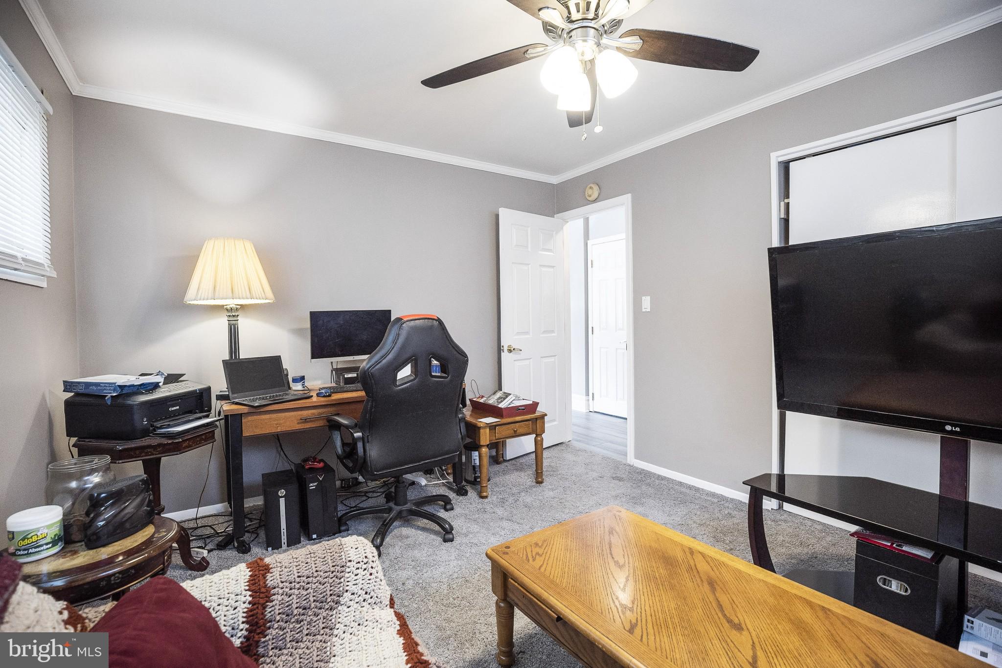 48 Mayflower Road Levittown, PA 19056 - Photo 17 of 30 Gallery Image 17