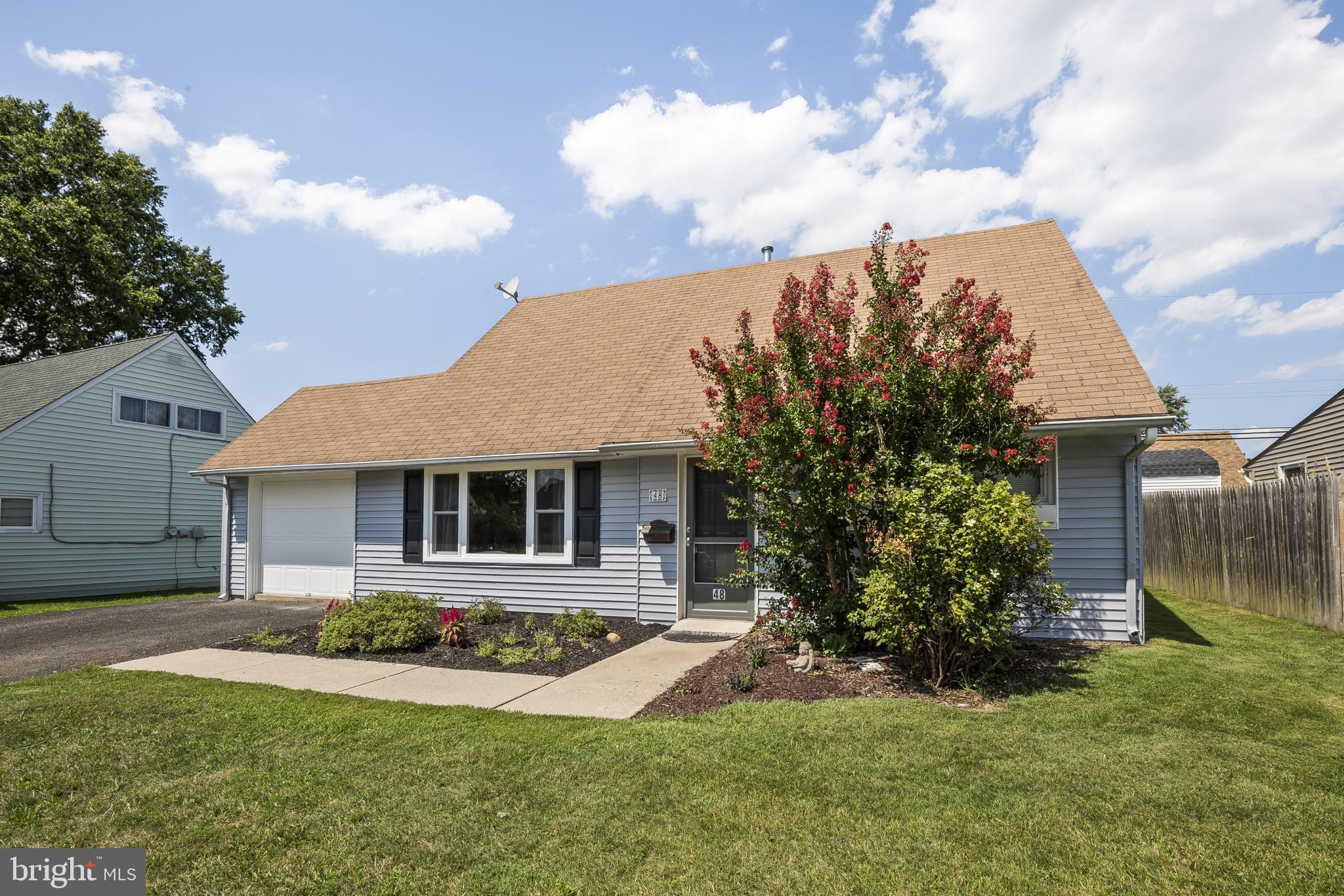 48 Mayflower Road Levittown, PA 19056 - Photo 4 of 30 Gallery Image 4