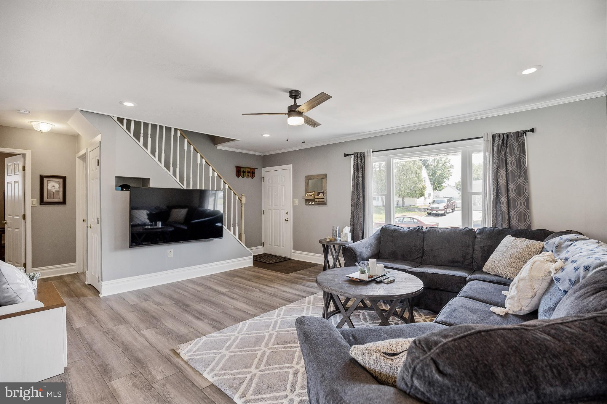 48 Mayflower Road Levittown, PA 19056 - Photo 5 of 30 Gallery Image 5