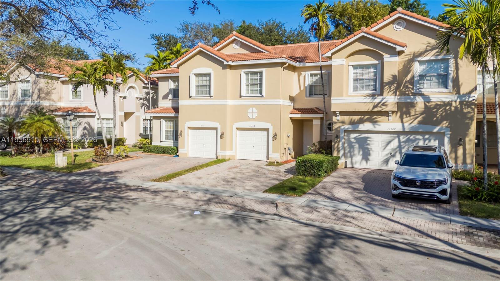 12409 Southwest 42nd Street Miramar, FL 33027 - Photo 27 of 30