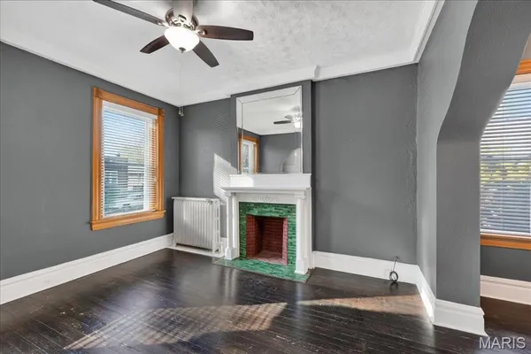 $1,650 | 8215 Pennsylvania Avenue, St. Louis, MO 63111