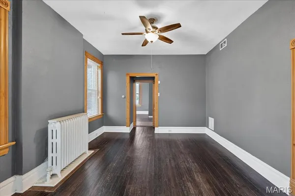 $1,650 | 8215 Pennsylvania Avenue, St. Louis, MO 63111