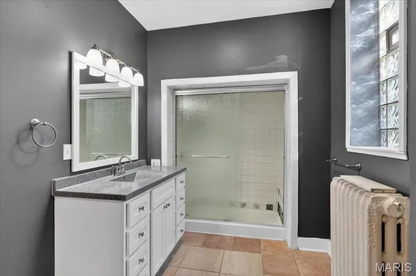 $1,650 | 8215 Pennsylvania Avenue, St. Louis, MO 63111