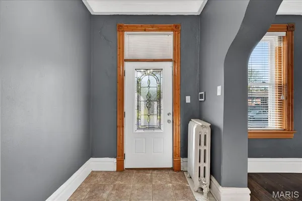 $1,650 | 8215 Pennsylvania Avenue, St. Louis, MO 63111