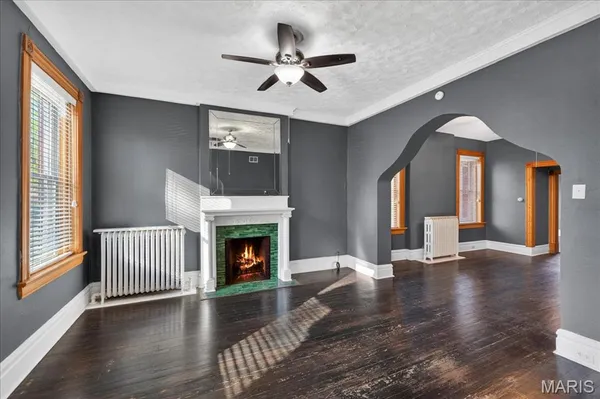 $1,650 | 8215 Pennsylvania Avenue, St. Louis, MO 63111