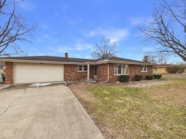 $209,900 | 719 Rainbow Boulevard, Anderson, IN 46012
