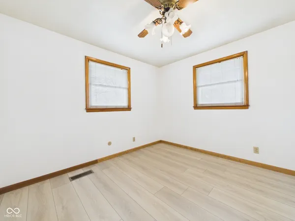 $209,900 | 719 Rainbow Boulevard, Anderson, IN 46012
