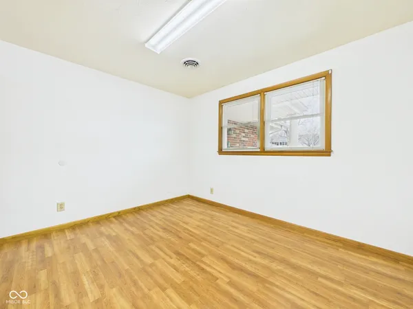 $209,900 | 719 Rainbow Boulevard, Anderson, IN 46012