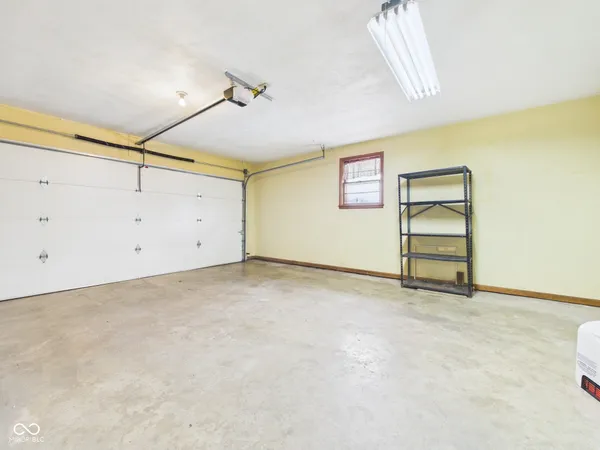 $209,900 | 719 Rainbow Boulevard, Anderson, IN 46012