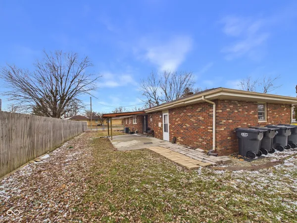 $209,900 | 719 Rainbow Boulevard, Anderson, IN 46012