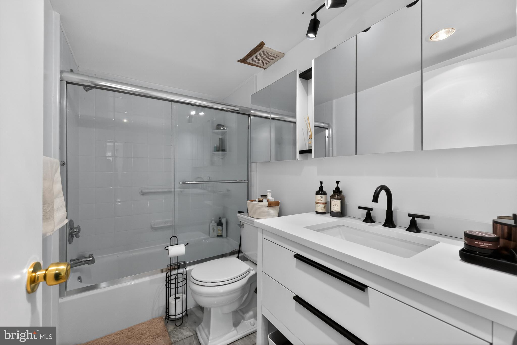 419 Drummers Lane, Unit 419 Wayne, PA 19087 - Photo 24 of 30