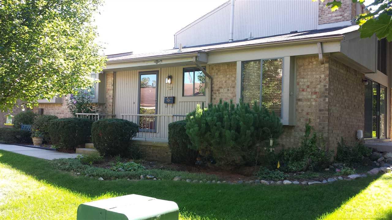 722 Oak Brook Ridge Drive Rochester Hills, MI 48307 - Photo 1 of 19