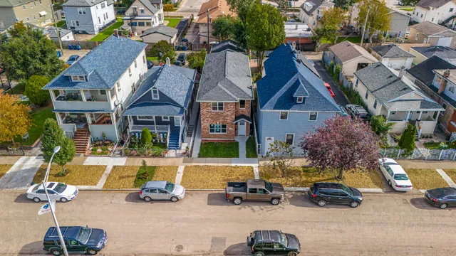 a car parked in front of a house