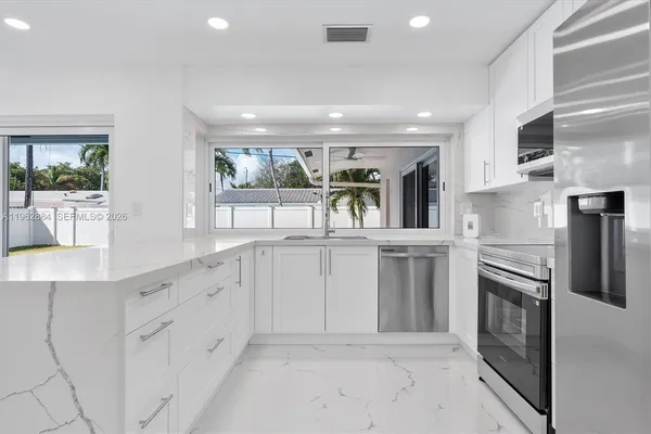$1,295,000 | 5711 Northeast 20th Terrace, Fort Lauderdale, FL 33308