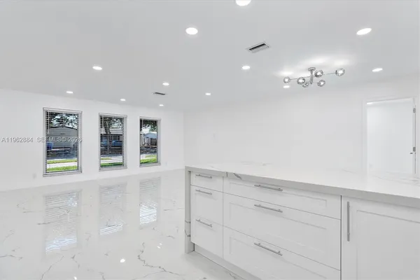 $1,295,000 | 5711 Northeast 20th Terrace, Fort Lauderdale, FL 33308
