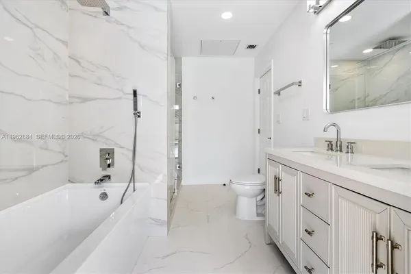 $1,295,000 | 5711 Northeast 20th Terrace, Fort Lauderdale, FL 33308