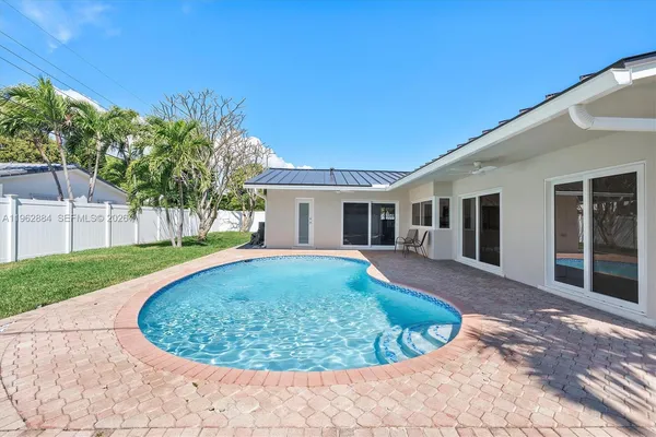 $1,295,000 | 5711 Northeast 20th Terrace, Fort Lauderdale, FL 33308