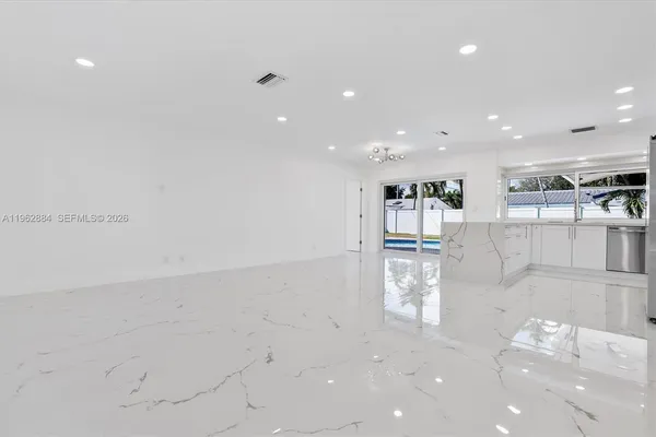 $1,295,000 | 5711 Northeast 20th Terrace, Fort Lauderdale, FL 33308