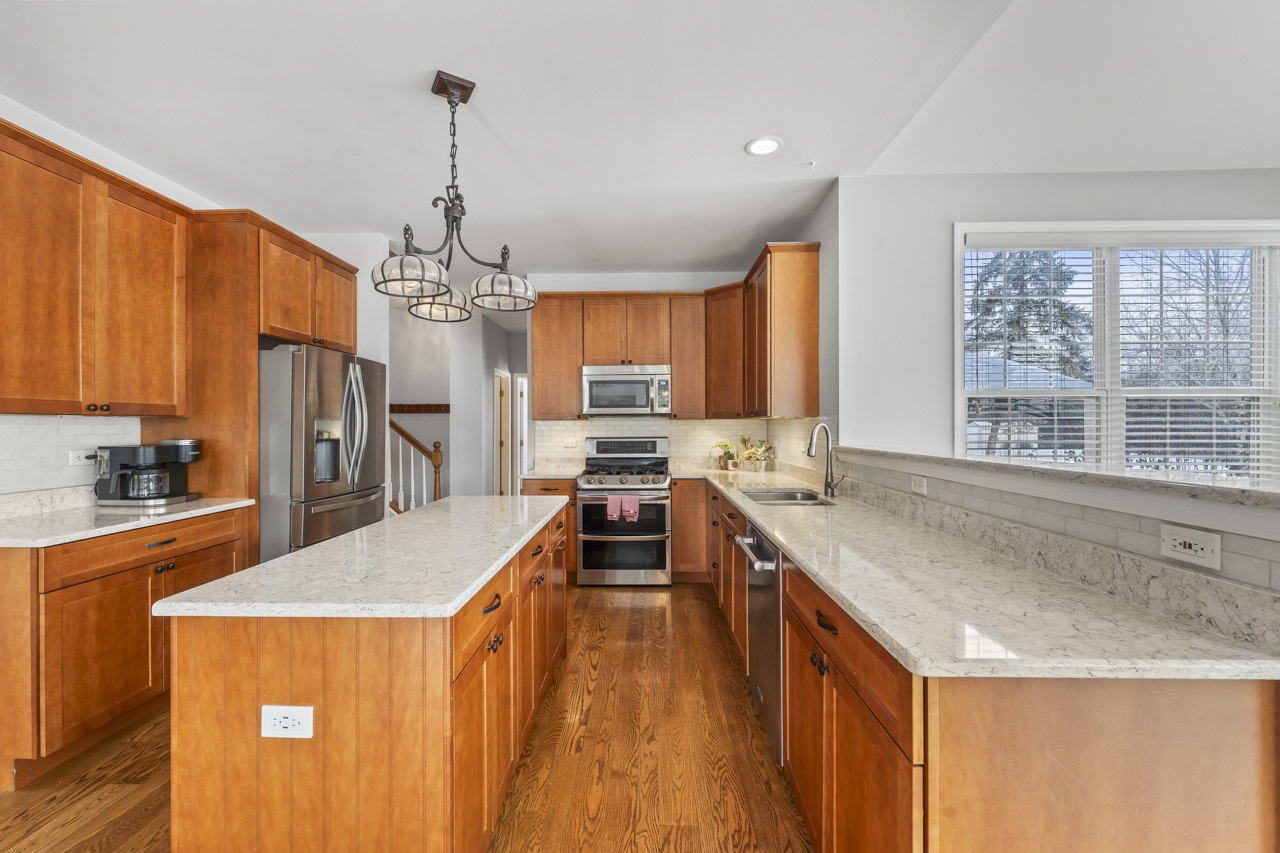 1575 Old Forge Road Bartlett, IL 60103 - Photo 14 of 52