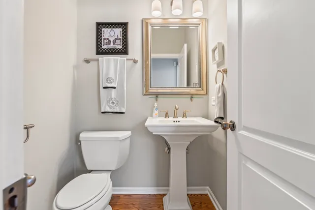 $699,900 | 1575 Old Forge Road, Bartlett, IL 60103