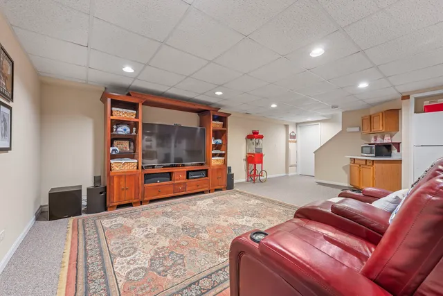 $699,900 | 1575 Old Forge Road, Bartlett, IL 60103