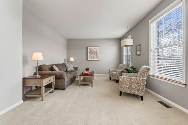 $699,900 | 1575 Old Forge Road, Bartlett, IL 60103