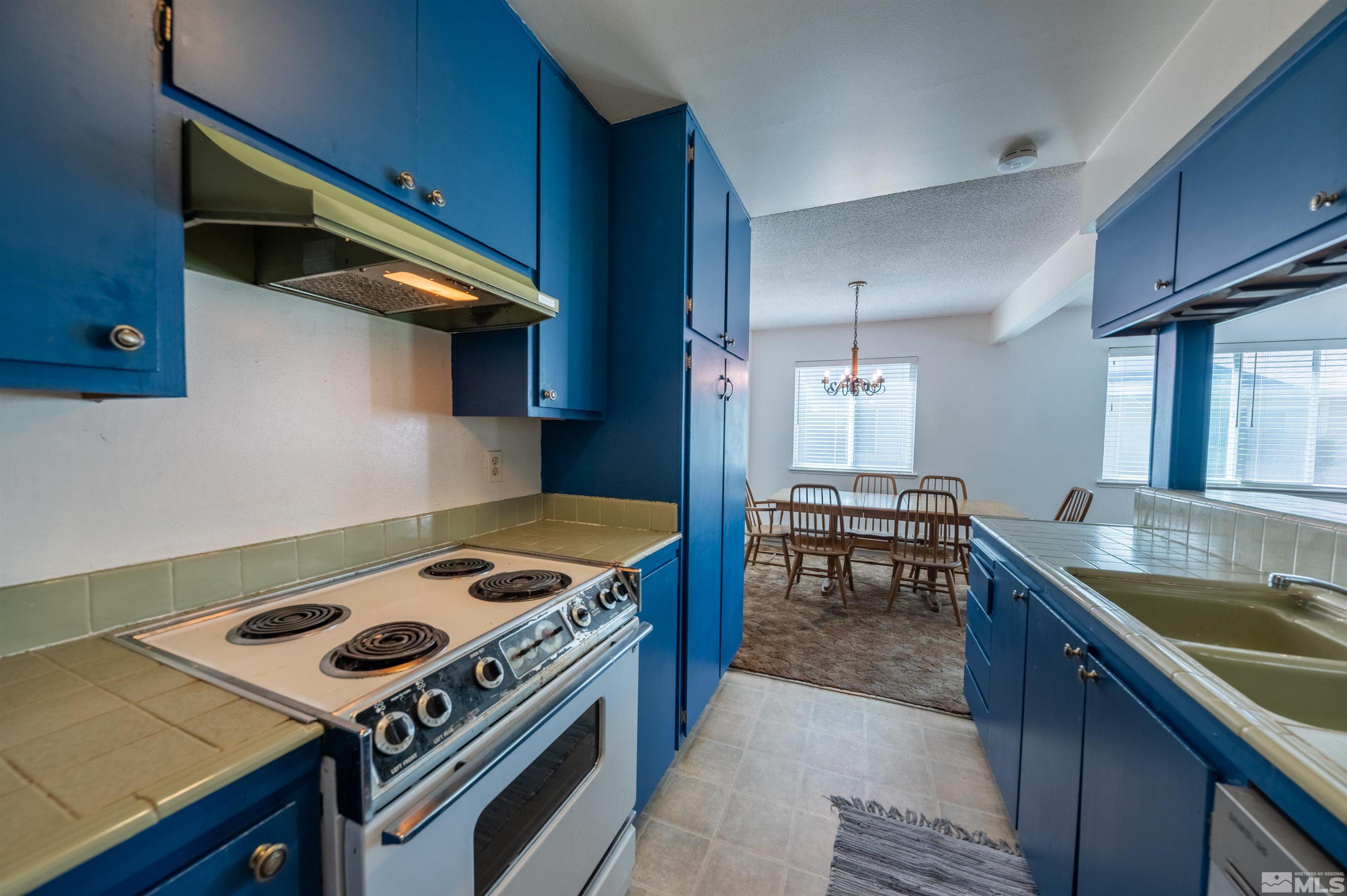5030 Tahiti Way, Unit 2 Reno, NV 89502 - Photo 13 of 20 Photo 13