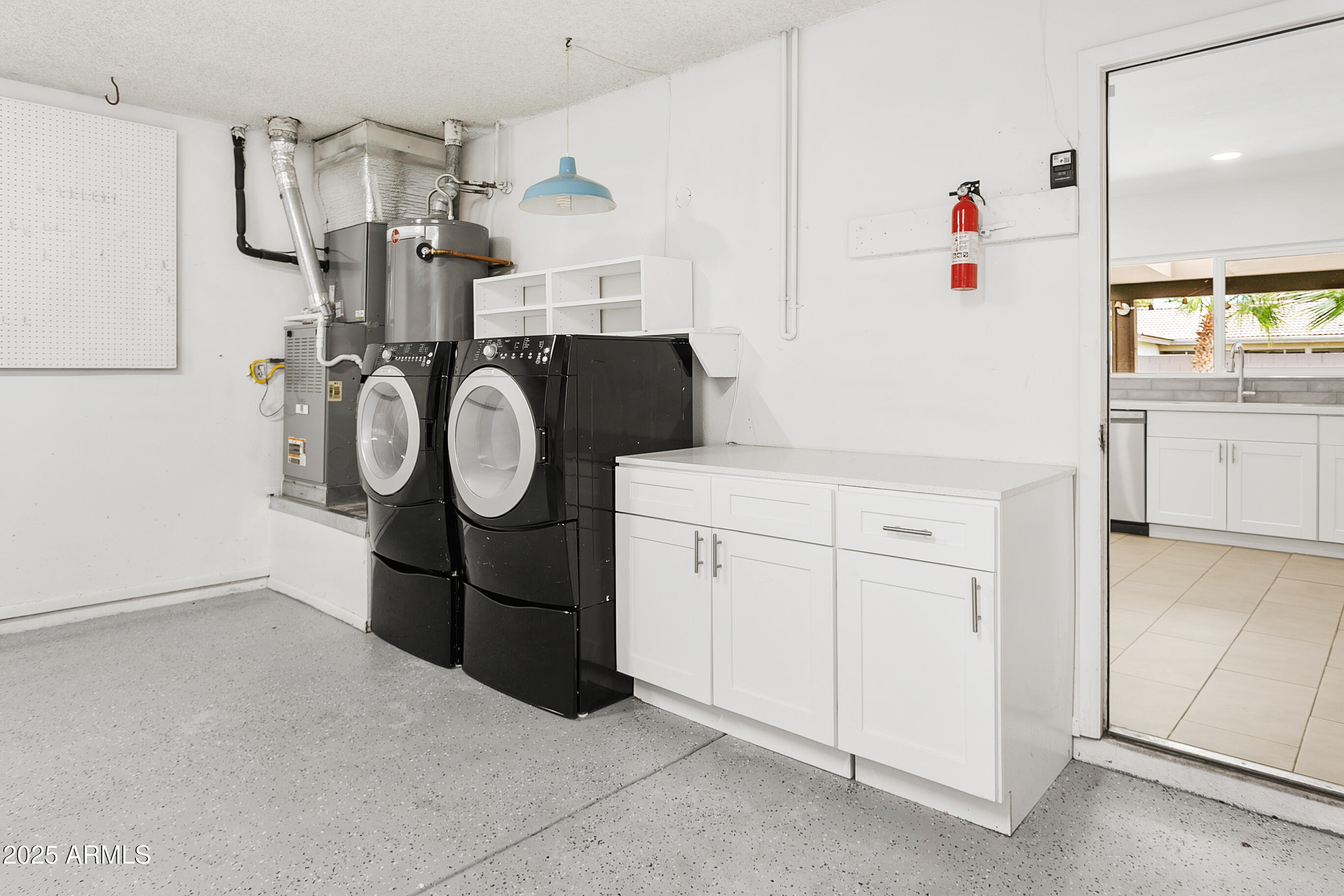 1527 East Westwind Way Tempe, AZ 85283 - Photo 11 of 25 1527EWestwindway011