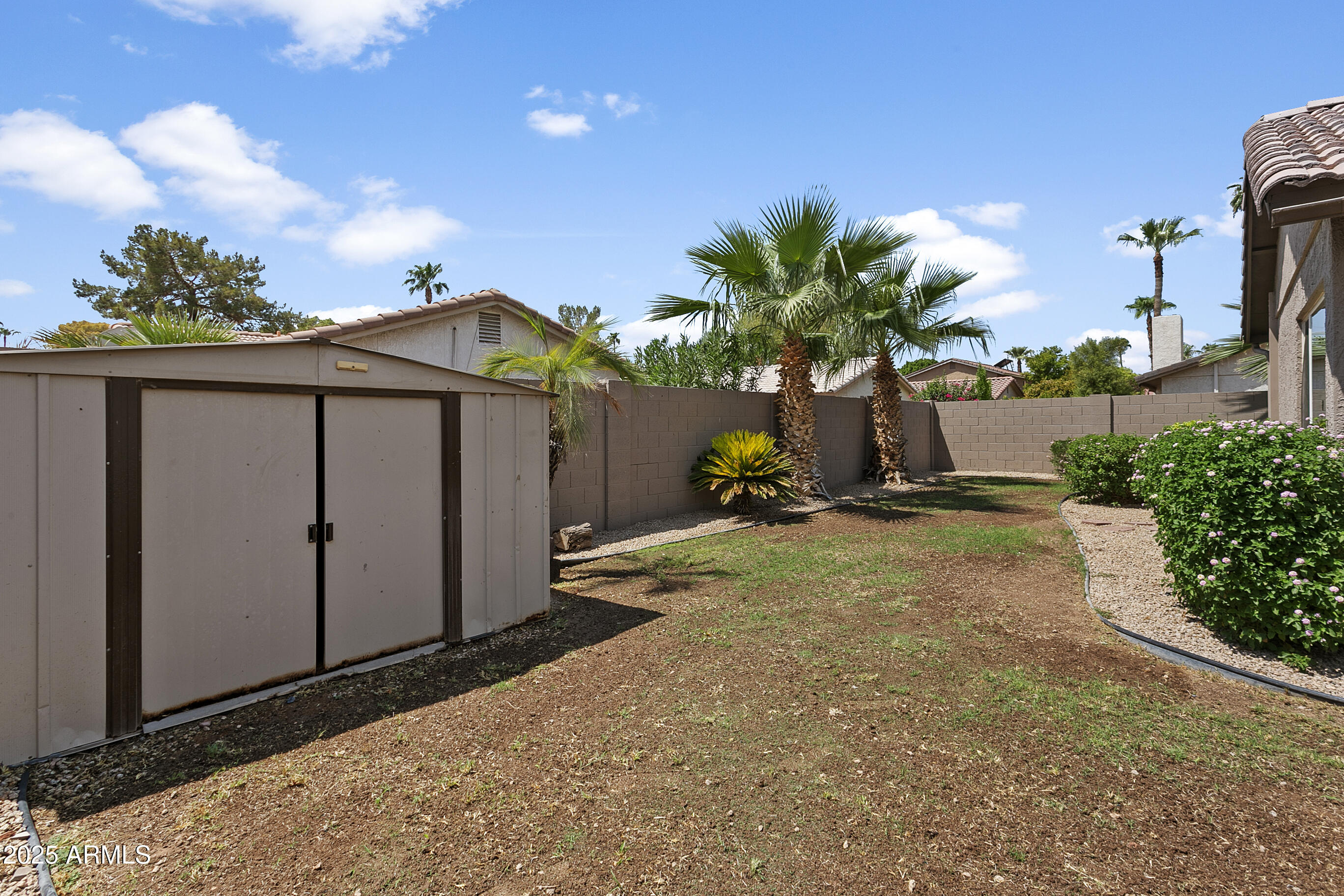 1527 East Westwind Way Tempe, AZ 85283 - Photo 24 of 25 1527EWestwindway024
