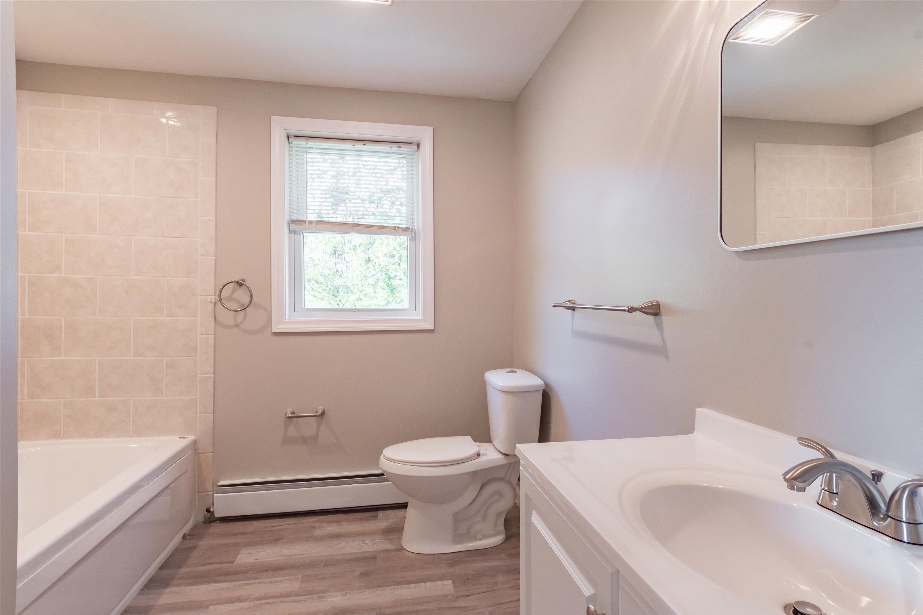 8 Stonehaven Road Nashua, NH 03062 - Photo 17 of 20