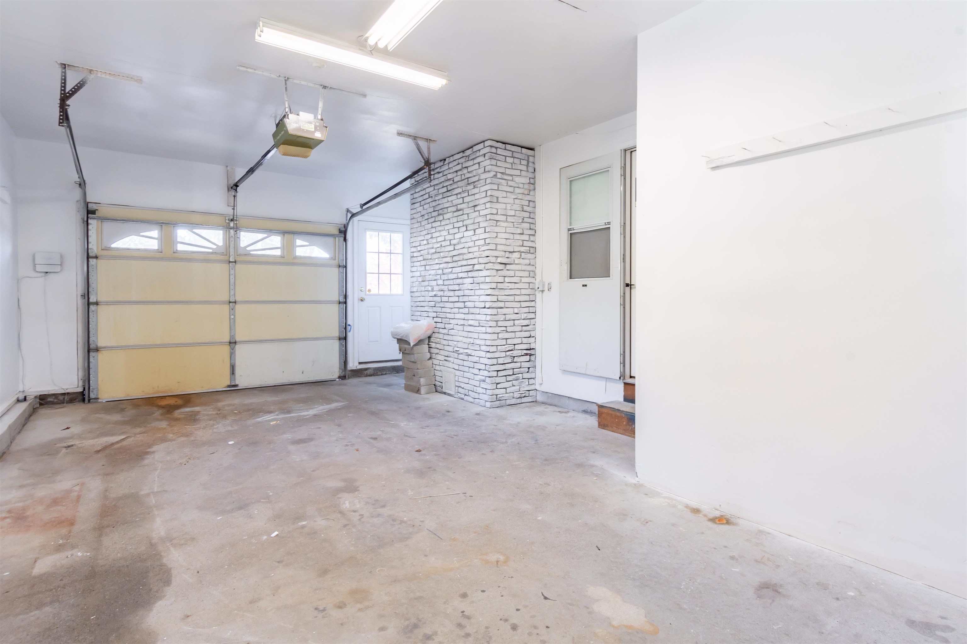 8 Stonehaven Road Nashua, NH 03062 - Photo 6 of 20