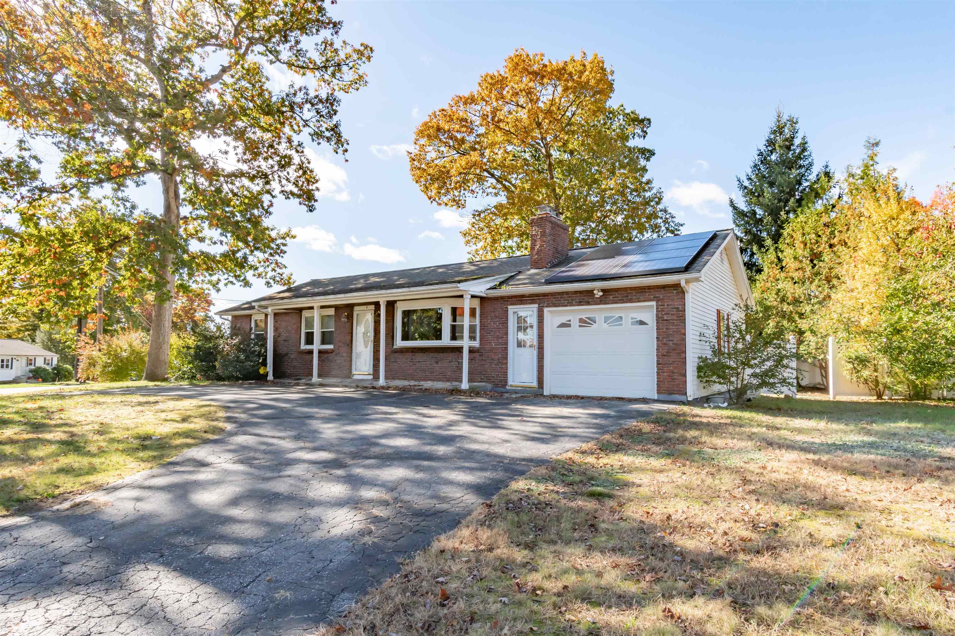 8 Stonehaven Road Nashua, NH 03062 - Photo 10 of 20