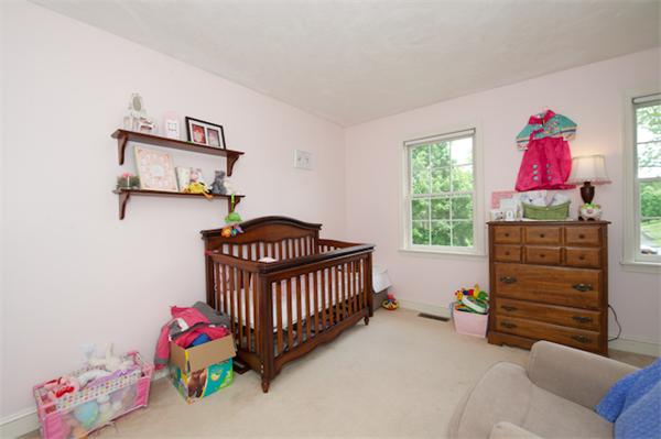 29 Joseph Road Shrewsbury, MA 01545 - Photo 12 of 14 Gallery Image 12