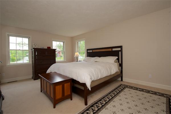 29 Joseph Road Shrewsbury, MA 01545 - Photo 10 of 14 Gallery Image 10