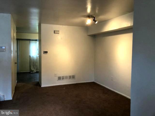 60 Chelsea Circle Clementon, NJ 08021 - Photo 3 of 11 Gallery Image 3
