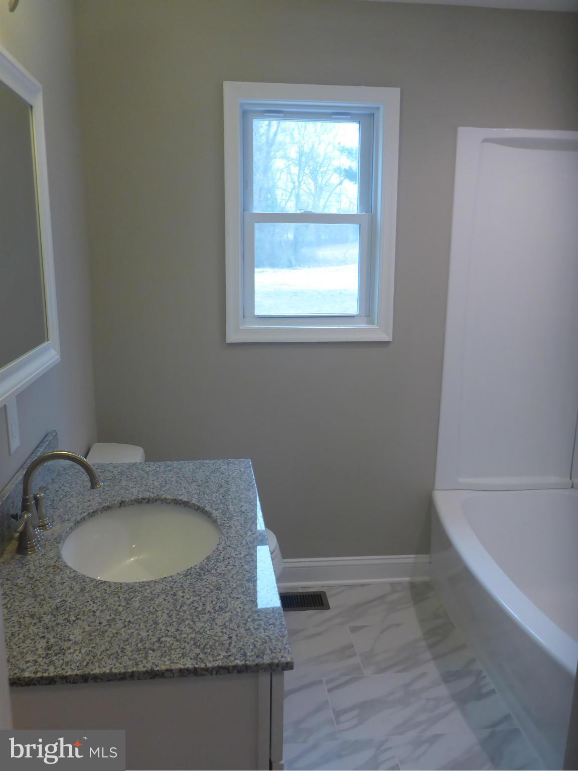 285 Hilltop Road Elkton, MD 21921 - Photo 21 of 28 Hall Bath