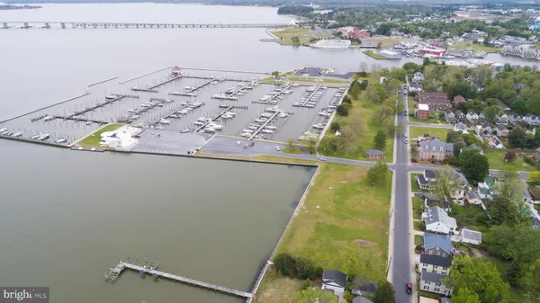 $307,500 | 205 Byrn Street, Cambridge, MD 21613