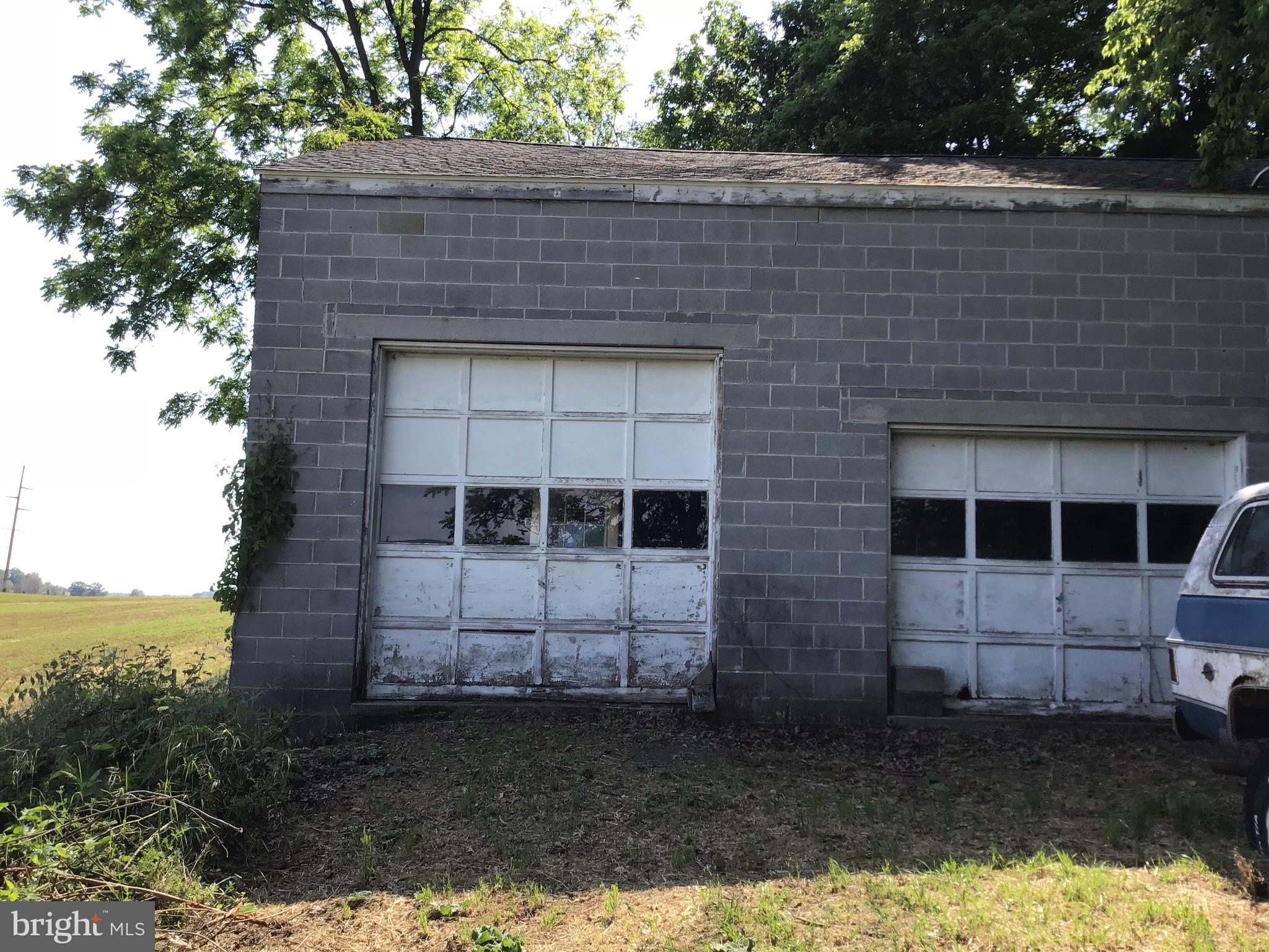 5624 Orphanage Road Waynesboro, PA 17268 - Photo 4 of 4 2 car garage