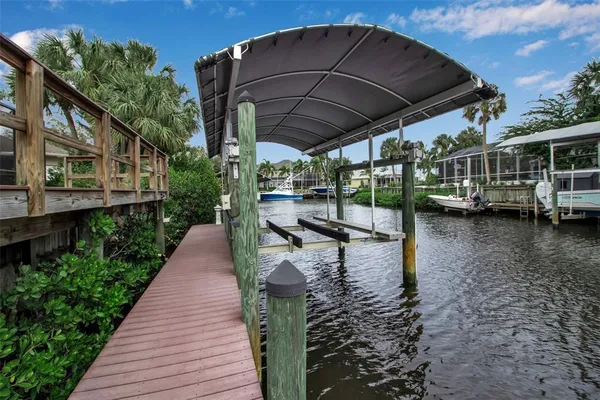 $4,000 | 4620 Swordfish Drive, Bradenton, FL 34208