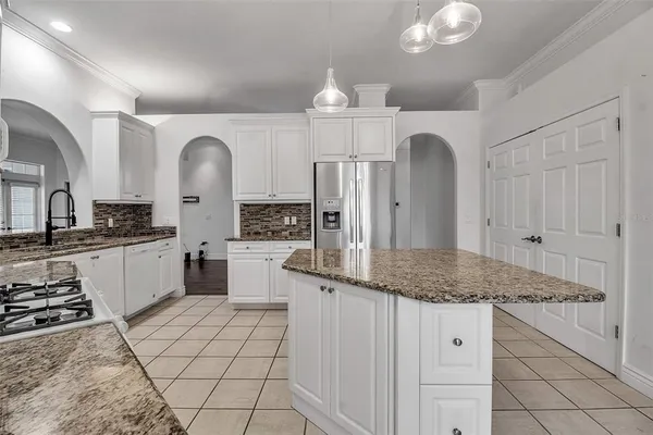 $4,000 | 4620 Swordfish Drive, Bradenton, FL 34208