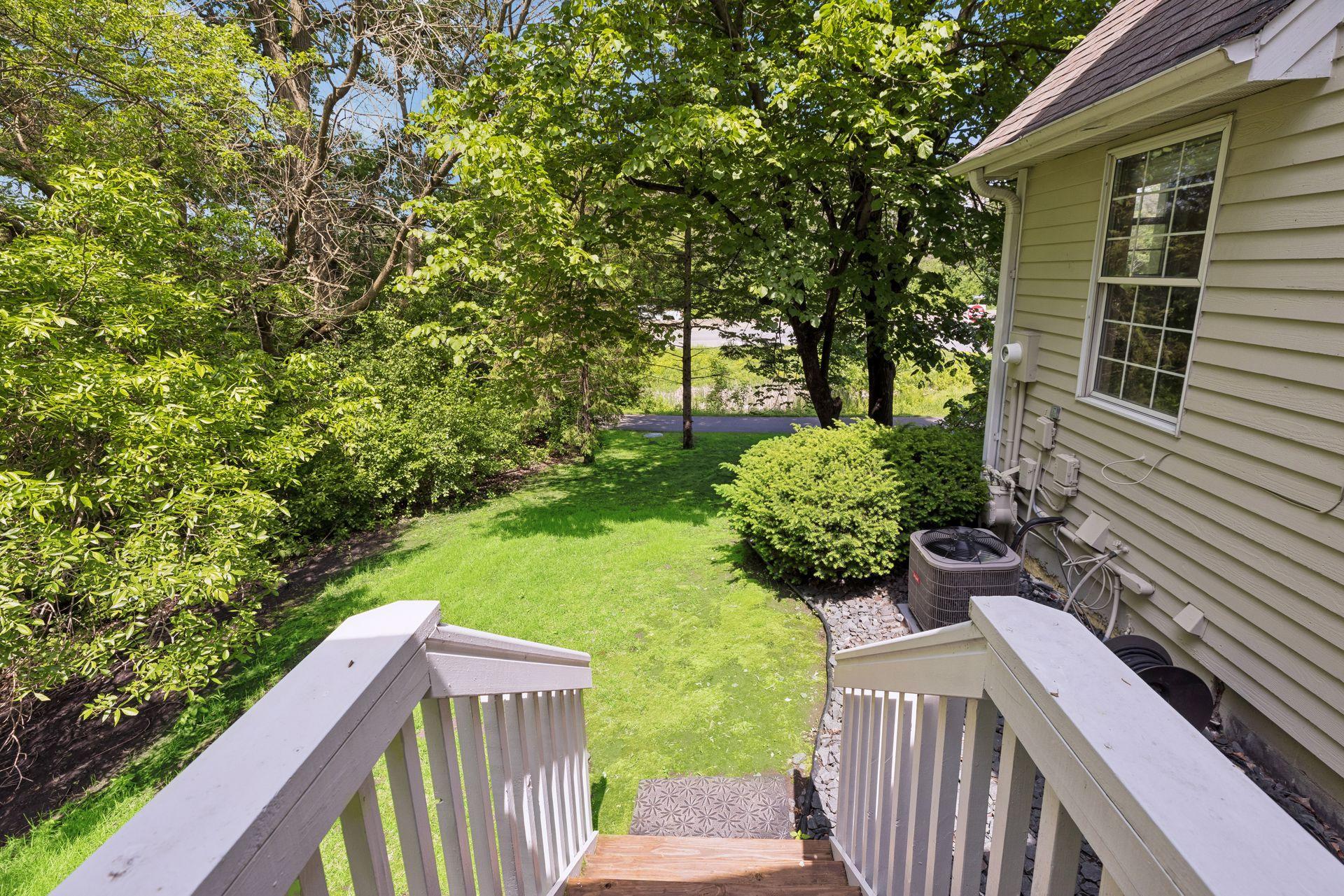 4902 Bayswater Road Minnetonka, MN 55345 - Photo 9 of 45