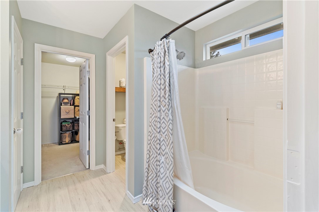 5042 Northeast 4th Place Renton, WA 98059 - Photo 16 of 29 a bathroom with a shower