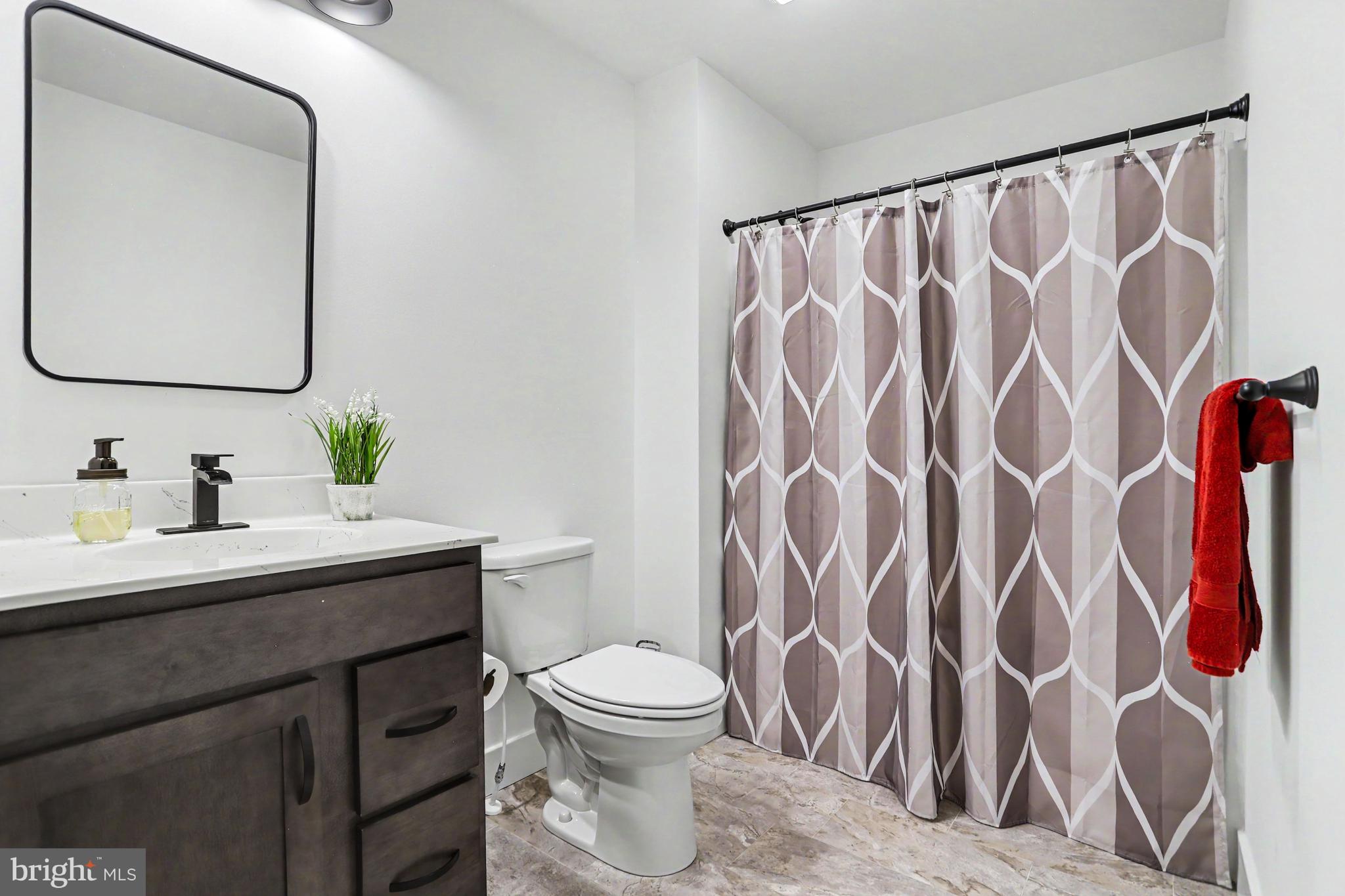 100 Meadows Bend Lititz, PA 17543 - Photo 24 of 31