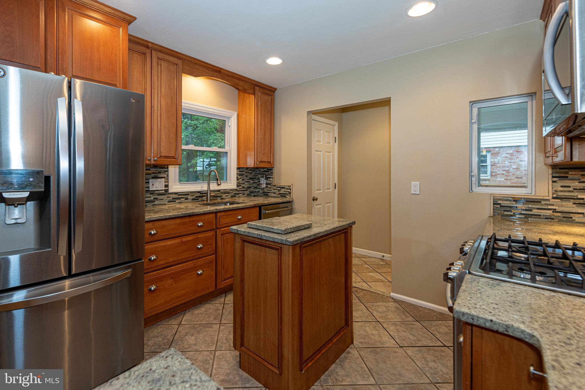 6404 Rivington Road Springfield, VA 22152 - Photo 12 of 49 Plenty of storage