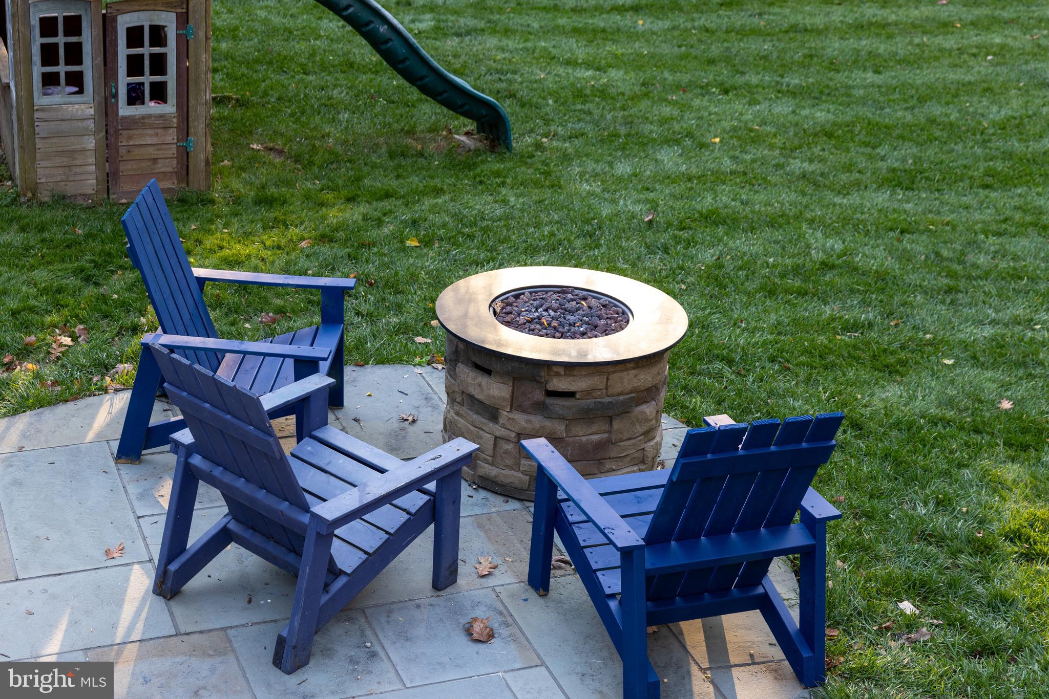6404 Rivington Road Springfield, VA 22152 - Photo 41 of 49 So much space on this stone patio