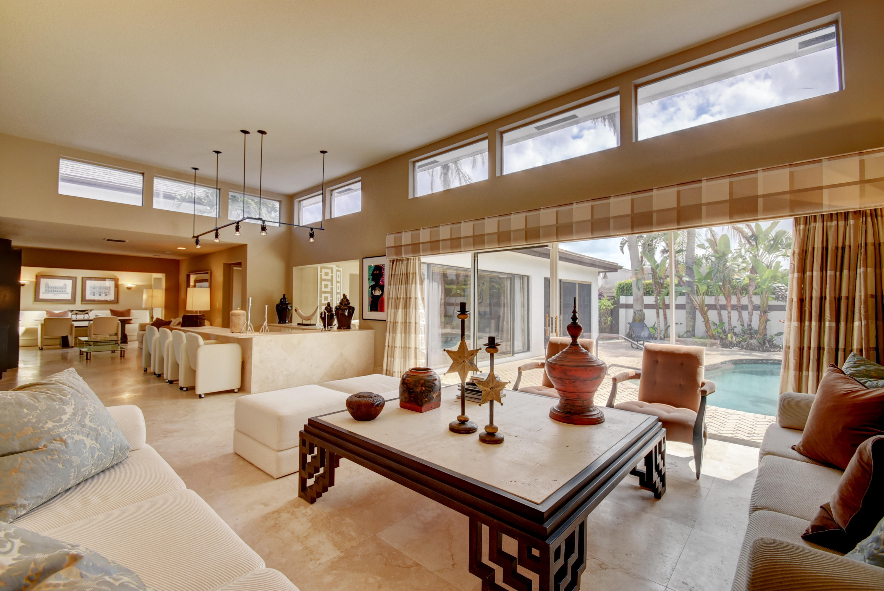 20583 Linksview Circle Boca Raton, FL 33434 - Photo 8 of 31 Living Area