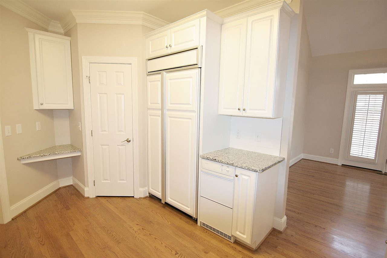 152 Yorkchester Way Raleigh, NC 27615 - Photo 10 of 25 Kitchen