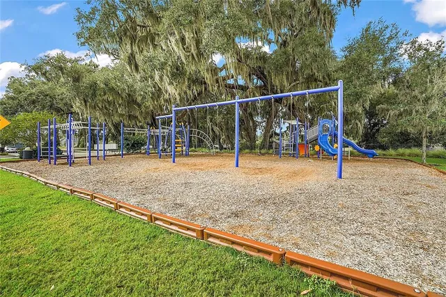 $559,900 | 10173 Lake Miona Way, Oxford, FL 34484